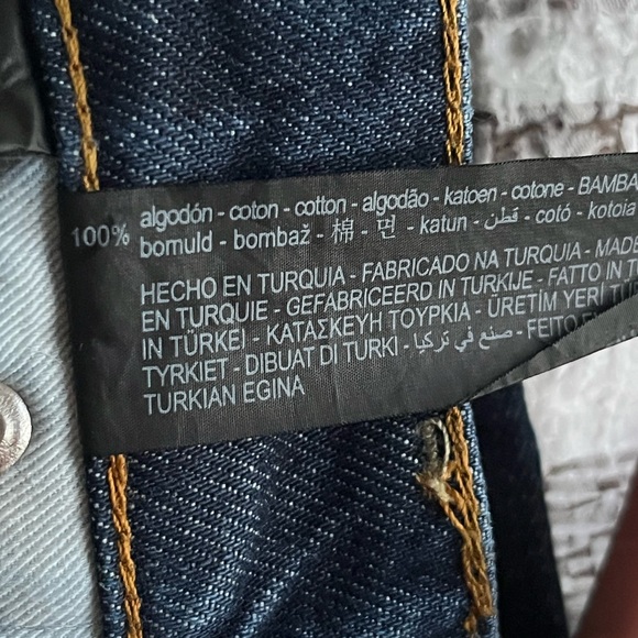 Brand New Zara Regular Straight Jeans Unit. 01 - Picture 10 of 13
